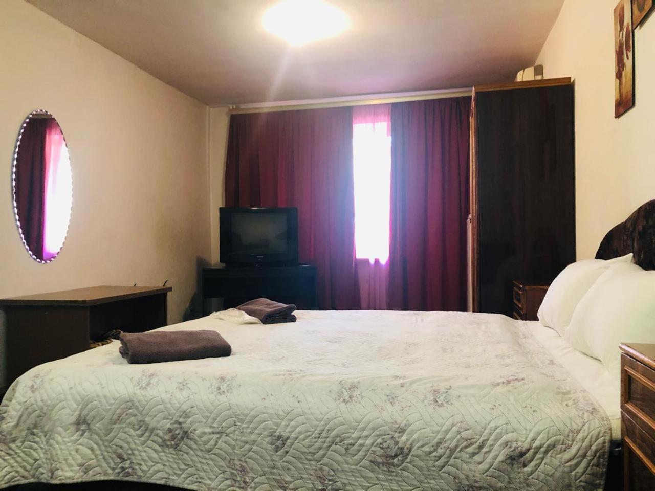 Mini Hotel Vesna Днепър Екстериор снимка
