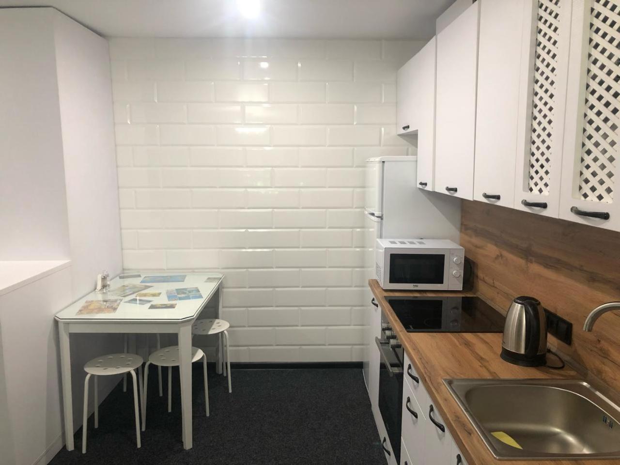 Mini Hotel Vesna Днепър Екстериор снимка